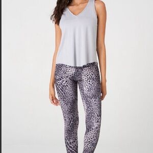 Onzie Animal Print Legging